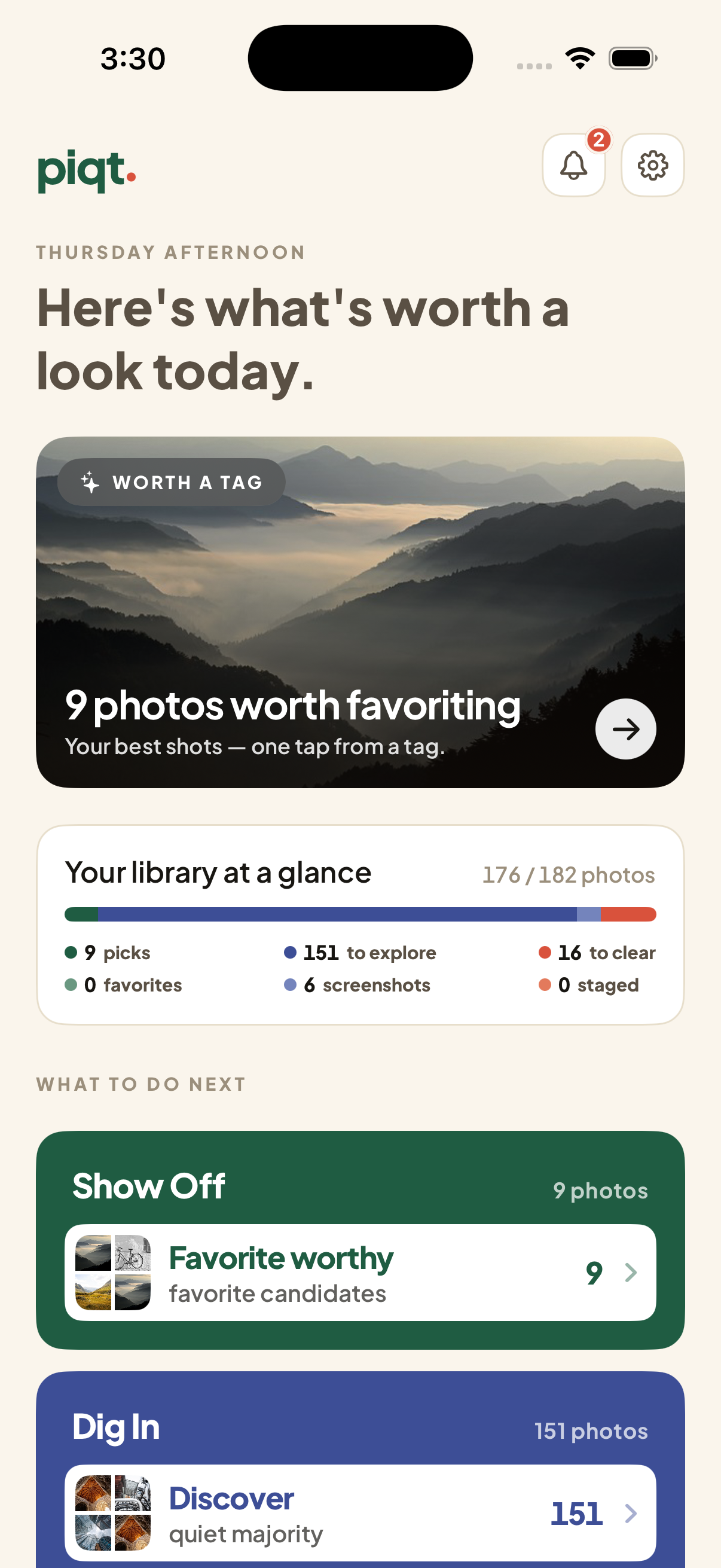 Screenshot of Piqt's dashboard. showing favorite and explore workflows